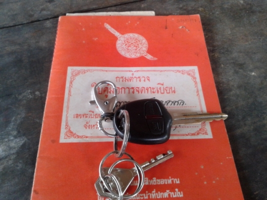 (ปิดการขายแล้วค่ะส่ง จ. เชียงราย)รถเกรด ถนน  CAT   12  F  รถยังใช้งานได้ เอาล้อใส่ แบตใส่ เครื่องติดได้เลย  แค่จอดไว้ไม่มีงาน