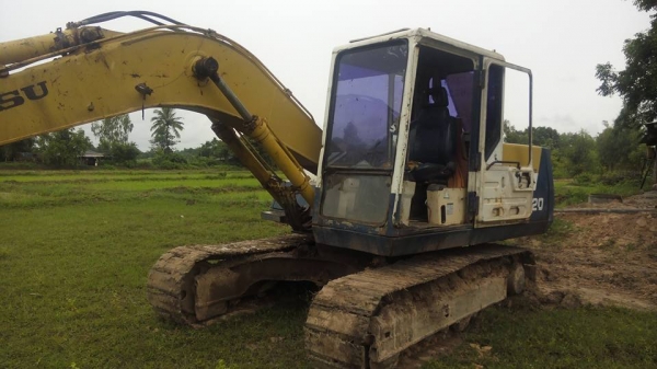 **435,000 บ.ต่อรอง/// แบคโฮ KOMATSU PC120 รุ่น 5 ไฟฟ้าครบ **ขาย KOMATSU PC120-5 แบคโฮยอดนิยม พร้อมใช้ ราคาเบา HYD.EXCAVATOR KOMATSU PC120-5 ไฟฟ้าครบ เครื่องเดิม ปั้มK3V เครื่องดี แรง แน่นดี ปั้มดี แรง ทำงานดี เร็วดี ครับ บูมอาร์มดี มีตำหนิปะรอบโคน(ตามรูป) **435,000 บ.ต่อรอง/// แบคโฮ KOMATSU PC120 รุ่น 5 ไฟฟ้าครบ **ขาย KOMATSU PC120-5 แบคโฮยอดนิยม พร้อมใช้ ราคาเบา HYD.EXCAVATOR KOMATSU PC120-5 ไฟฟ้าครบ เครื่องเดิม ปั้มK3V เครื่องดี แรง แน่นดี ปั้มดี แรง ทำงานดี เร็วดี ครับ บูมอาร์มดี มีตำหนิปะรอบโคน(ตามรูป)