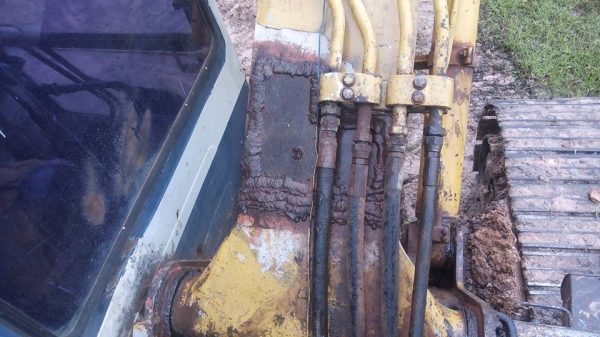 **435,000 บ.ต่อรอง/// แบคโฮ KOMATSU PC120 รุ่น 5 ไฟฟ้าครบ **ขาย KOMATSU PC120-5 แบคโฮยอดนิยม พร้อมใช้ ราคาเบา HYD.EXCAVATOR KOMATSU PC120-5 ไฟฟ้าครบ เครื่องเดิม ปั้มK3V เครื่องดี แรง แน่นดี ปั้มดี แรง ทำงานดี เร็วดี ครับ บูมอาร์มดี มีตำหนิปะรอบโคน(ตามรูป) **435,000 บ.ต่อรอง/// แบคโฮ KOMATSU PC120 รุ่น 5 ไฟฟ้าครบ **ขาย KOMATSU PC120-5 แบคโฮยอดนิยม พร้อมใช้ ราคาเบา HYD.EXCAVATOR KOMATSU PC120-5 ไฟฟ้าครบ เครื่องเดิม ปั้มK3V เครื่องดี แรง แน่นดี ปั้มดี แรง ทำงานดี เร็วดี ครับ บูมอาร์มดี มีตำหนิปะรอบโคน(ตามรูป)