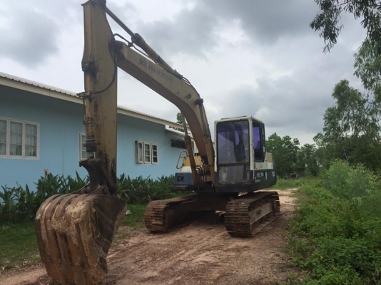 **435,000 บ.ต่อรอง/// แบคโฮ KOMATSU PC120 รุ่น 5 ไฟฟ้าครบ **ขาย KOMATSU PC120-5 แบคโฮยอดนิยม พร้อมใช้ ราคาเบา HYD.EXCAVATOR KOMATSU PC120-5 ไฟฟ้าครบ เครื่องเดิม ปั้มK3V เครื่องดี แรง แน่นดี ปั้มดี แรง ทำงานดี เร็วดี ครับ บูมอาร์มดี มีตำหนิปะรอบโคน(ตามรูป) **435,000 บ.ต่อรอง/// แบคโฮ KOMATSU PC120 รุ่น 5 ไฟฟ้าครบ **ขาย KOMATSU PC120-5 แบคโฮยอดนิยม พร้อมใช้ ราคาเบา HYD.EXCAVATOR KOMATSU PC120-5 ไฟฟ้าครบ เครื่องเดิม ปั้มK3V เครื่องดี แรง แน่นดี ปั้มดี แรง ทำงานดี เร็วดี ครับ บูมอาร์มดี มีตำหนิปะรอบโคน(ตามรูป)