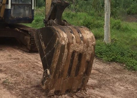 **435,000 บ.ต่อรอง/// แบคโฮ KOMATSU PC120 รุ่น 5 ไฟฟ้าครบ **ขาย KOMATSU PC120-5 แบคโฮยอดนิยม พร้อมใช้ ราคาเบา HYD.EXCAVATOR KOMATSU PC120-5 ไฟฟ้าครบ เครื่องเดิม ปั้มK3V เครื่องดี แรง แน่นดี ปั้มดี แรง ทำงานดี เร็วดี ครับ บูมอาร์มดี มีตำหนิปะรอบโคน(ตามรูป) **435,000 บ.ต่อรอง/// แบคโฮ KOMATSU PC120 รุ่น 5 ไฟฟ้าครบ **ขาย KOMATSU PC120-5 แบคโฮยอดนิยม พร้อมใช้ ราคาเบา HYD.EXCAVATOR KOMATSU PC120-5 ไฟฟ้าครบ เครื่องเดิม ปั้มK3V เครื่องดี แรง แน่นดี ปั้มดี แรง ทำงานดี เร็วดี ครับ บูมอาร์มดี มีตำหนิปะรอบโคน(ตามรูป)