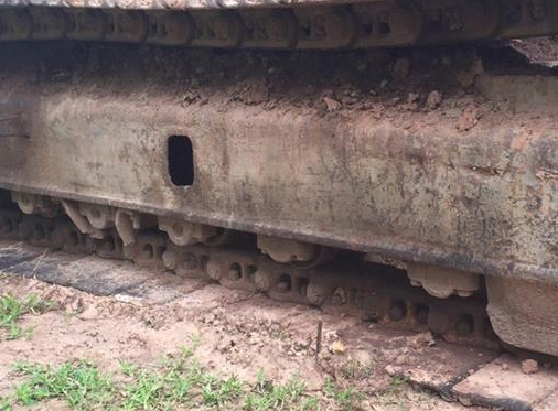 **435,000 บ.ต่อรอง/// แบคโฮ KOMATSU PC120 รุ่น 5 ไฟฟ้าครบ **ขาย KOMATSU PC120-5 แบคโฮยอดนิยม พร้อมใช้ ราคาเบา HYD.EXCAVATOR KOMATSU PC120-5 ไฟฟ้าครบ เครื่องเดิม ปั้มK3V เครื่องดี แรง แน่นดี ปั้มดี แรง ทำงานดี เร็วดี ครับ บูมอาร์มดี มีตำหนิปะรอบโคน(ตามรูป) **435,000 บ.ต่อรอง/// แบคโฮ KOMATSU PC120 รุ่น 5 ไฟฟ้าครบ **ขาย KOMATSU PC120-5 แบคโฮยอดนิยม พร้อมใช้ ราคาเบา HYD.EXCAVATOR KOMATSU PC120-5 ไฟฟ้าครบ เครื่องเดิม ปั้มK3V เครื่องดี แรง แน่นดี ปั้มดี แรง ทำงานดี เร็วดี ครับ บูมอาร์มดี มีตำหนิปะรอบโคน(ตามรูป)