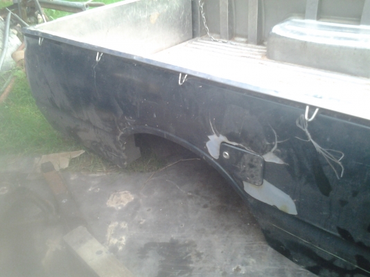 ขายตามสกะบะเลสติดกับรถอีซูซุเคบี