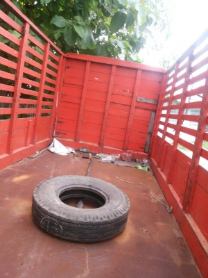 ลดราคากะบะไม้6ล้อฮีโน่km777สภาพใช้งานไดดี