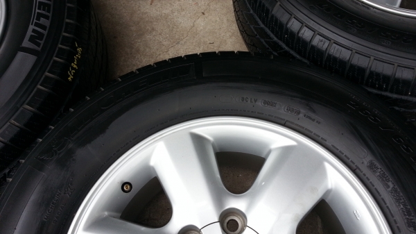 ล้อเดิม Fortuner ขอบ 17 พร้อมยาง