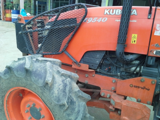 ขาย แทรกเตอร์ KUBOTA M9540 ถูกๆ สวยๆ ยางหลังขอบ32 "