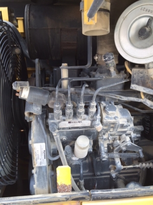 เพิ่งมาถึงรถตัก KOMATSU WA80-3