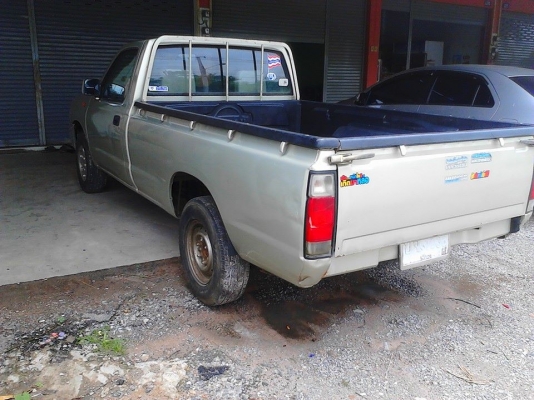 NISSAN  FRONTIER  ปี 2003 เครื่องดีมากๆ ห้องเครื่องสวย  เสียงเพราะ  ช่วงล่างดี