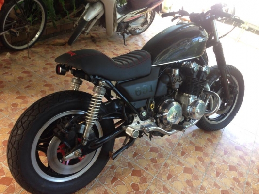 ขาย CB750 Custom สวยๆ ราคาเบาๆ
