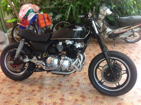 ขาย CB750 Custom สวยๆ ราคาเบาๆ