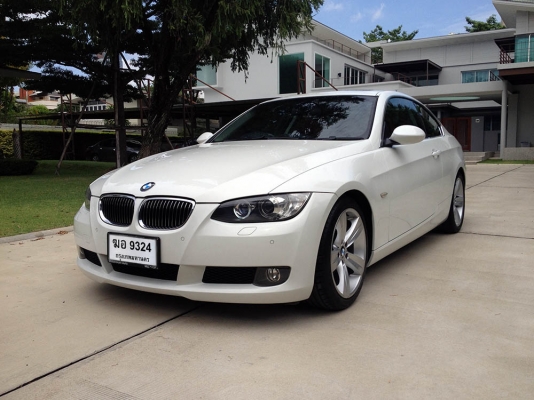 2009 BMW 325i Coupe