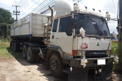 ขายหัวลากหลง TG 220 แรง ติดแก๊ส พร้อมหางเซมิดั้มพ์ โทร 088-4501277