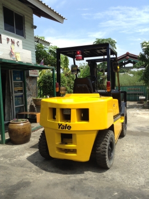 +++ ขายโฟล์คลิฟท์ YALE FD40 ขนาด 4 ตัน เครื่องยนต์ดีเซล เสา 3 เมตร เกียร์ออโตเมติค ยางตัน +++ ขายโฟล์คลิฟท์ YALE FD40 ขนาด 4 ตัน เครื่องยนต์ดีเซล เสา 3 เมตร เกียร์ออโตเมติค ยางตัน