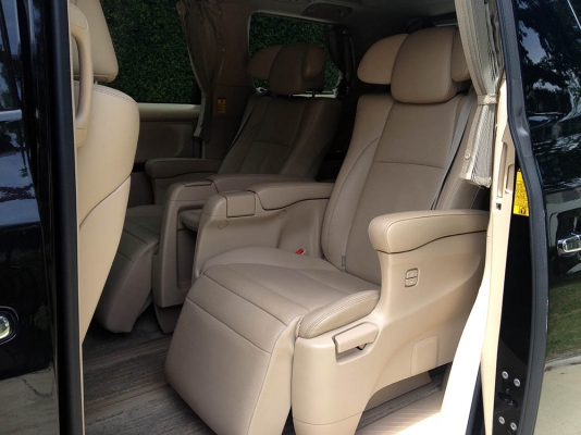 2012 Toyota Alphard Hybrid 2.4
