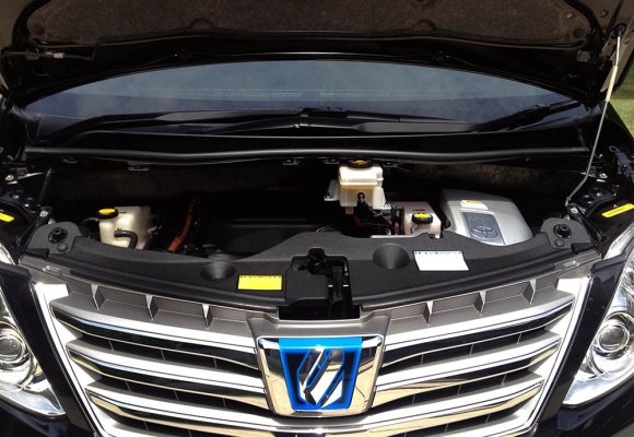 2012 Toyota Alphard Hybrid 2.4