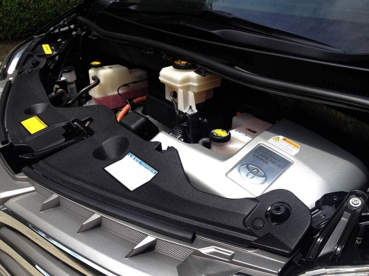 2012 Toyota Alphard Hybrid 2.4