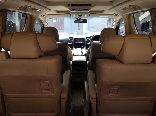 2012 Toyota Alphard Hybrid 2.4