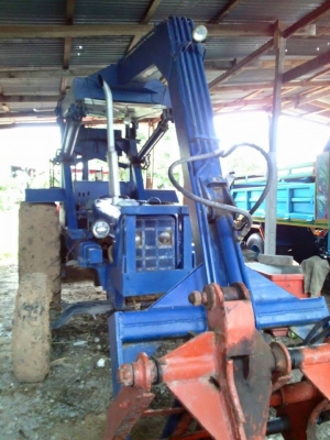 ขายรถคีบอ้อย ฟอร์ดอินเตอร์ สภาพพร้อมใช้งาน สนใจโทร 090-8588220คุณนะ 093-3258446คุณบิว ID:narong498 หรือเข้าดูสินค้าอื่นๆได้ที่ www.truck.in.th/498 หรือเพจFacebook ณรงค์ ซื้อขายรถมือสอง (เว็บไซต์ส่วนตัว) หรือFacebook ตลาดรถมือสอง คุณนะ