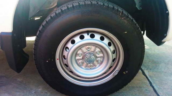 กระทะเหล็ก 16" Triton ไทรทัน + ยาง BS 205R16C (ถอดศูนย์)