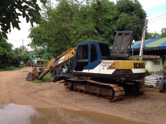 ขายรถเเบ็คโฮ โกเบ KOBELCO. 120 Mark. 111.