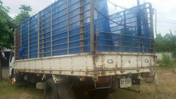 ขาย6ล้อ ISUZU NQR 175แรง เครื่องดีแคชซีสวย สภาพพร้อมใช้งาน เอกสารพร้อมโอน สนใจโทร 090-8588220คุณนะ 093-3258446คุณบิว ID:narong498 หรือเข้าดูสินค้าอื่นๆได้ที่ www.truck.in.th/498 หรือเพจFacebook ณรงค์ ซื้อขายรถมือสอง (เว็บไซต์ส่วนตัว) หรือFacebook ตลาดรถมื