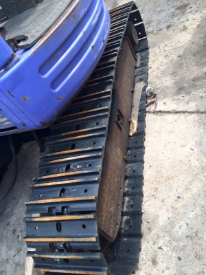 รถขุดเล็ก KOMATSU PC30FR-1