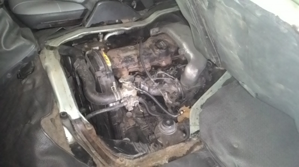 รถตู้หัวจรวด