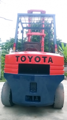 ฟอร์คลิฟท์TOYOTA5FD30*3ตัน*เสาสูง5เมตร*330000บาทขายด่วน