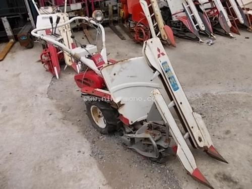 ขาย รถเกี่ยวข้าวเดินตาม   MITSUBISHI   KB254 รหัสสินค้า : 80802987   Line ID: nihonmono  หรือเพิ่มเติมไดที่ www.nihonmono.com