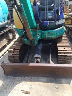 รถขุดเล็ก KOMATSU PC30MR-1
