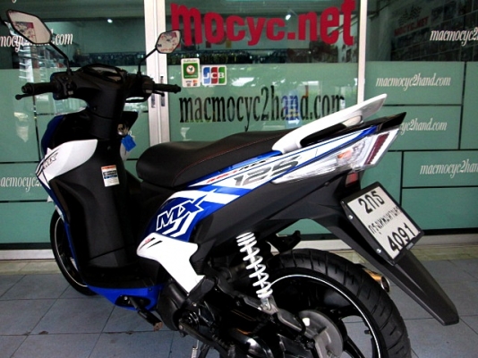 MIO 125 i สีน้ำเงินขาว ลาย MX ตัวท๊อป ล้อแมกซ์ รถเดือน เมษายน ปี 57 ไมล์ 8 พันโล ฟรีโอน แถม 4 รายการ  32900