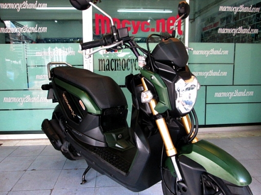 zoomer สีดำเขียว แบบทหาร ตัวท๊อป คอมบายเบลก รถเดือน สิงหาคม ปี 57 ไมล์ 4 พันโล ฟรีโอน แถม 4รายการ 39900