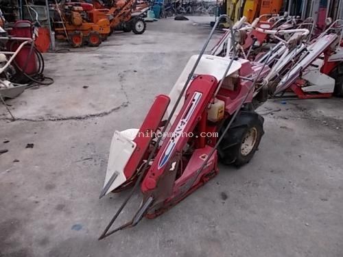 รถเกี่ยวข้าวเดินตาม   YANMAR   YB302 รหัสสินค้า : 80802991  Line ID: nihonmono  หรือเพิ่มเติมไดที่ www.nihonmono.com