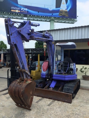 รถขุด KOMATSU PC50UU-2