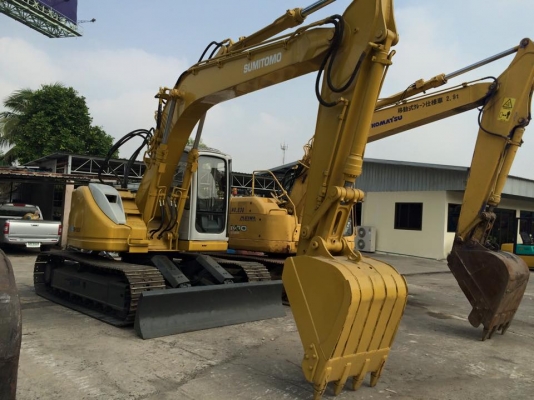 รถขุด SUMITOMO SH135