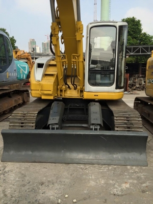 รถขุด SUMITOMO SH135