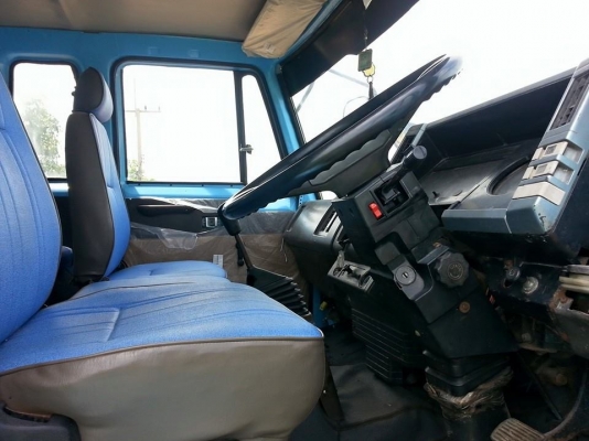 ขายเทรลเลอร์ร็อกกี้ 175แรง เครื่องดี แคชซีสวย ยางดี ภายในสวย สภาพพร้อมใช้งาน เอกสารพร้อมโอน สนใจโทร 090-8588220คุณนะ 093-3258446คุณบิว ID:narong498 หรือเข้าดูสินค้าอื่นๆได้ที่ www.truck.in.th/498 หรือเพจFacebook ณรงค์ ซื้อขายรถมือสอง (เว็บไซต์ส่วนตัว) หรื