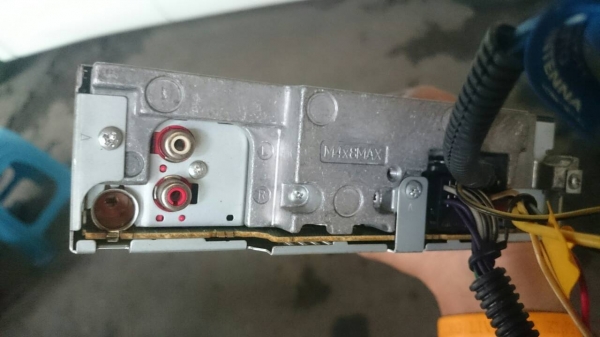 เครื่องเล่น MP3/WMA Carrozzeria Pionee สภาพสวย ๆ เครื่องเล่น MP3/WMA Carrozzeria Pionee สภาพสวย ๆ