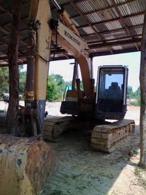 ขายแบคโค KOMATSU PC120-3 สภาพพร้อมใช้งาน สนใจโทร 090-8588220คุณนะ 093-3258446คุณบิว ID:narong498 หรือเข้าดูสินค้าอื่นๆได้ที่ www.truck.in.th/498 หรือเพจFacebook ณรงค์ ซื้อขายรถมือสอง (เว็บไซต์ส่วนตัว) หรือFacebook ตลาดรถมือสอง คุณนะ