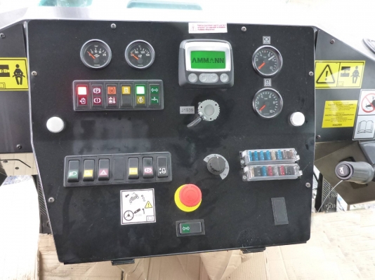 รถบด ปี 2012 (UNUSED) AMMANN AP240 8 Wheel Pneumatic Roller เอกสารพร้อม เครื่องจักรนำเข้าจากต่างประเทศ
