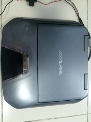 Alpine TMX-R1050E เครื่องศูนย์Mtech จอเพดาน 10.2นิ้ว ความละเอียด1.25ล้านสี รองรับNTSC/PALแบบอัตโนมัติ ภาพสีคมชัดมาก มือ2