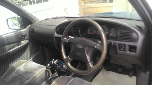 ขายรถกระบะ Ford Ranger 2.5 xlt 4 ประตู ปี ขายรถกระบะ Ford Ranger 2.5 xlt 4 ประตู ปี