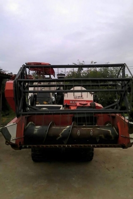 ขายรถเกี่ยวข้าว KUBOTA DC60 พร้อมเทรลเลอร์ ปี53เล่มทะเบียนพร้อมโอน สนใจโทร 090-8588220คุณนะ 093-3258446คุณบิว ID:narong498 หรือเข้าดูสินค้าอื่นๆได้ที่ www.truck.in.th/498 หรือเพจFacebook ณรงค์ ซื้อขายรถมือสอง (เว็บไซต์ส่วนตัว) หรือFacebook ตลาดรถมือสอง คุ