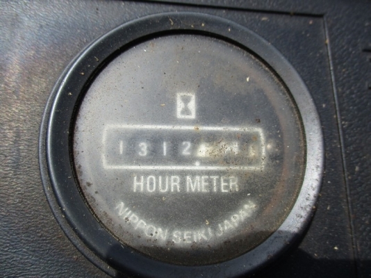 ขายรถขุดYANMAR YB-301 ขนาดpc30 (มีหัวกระแทกพร้อม) รถเก่านอกแท้ 100\% มีเอกสาร ติดต่อ 085-5632278 ( ราคาต่อรองได้ )