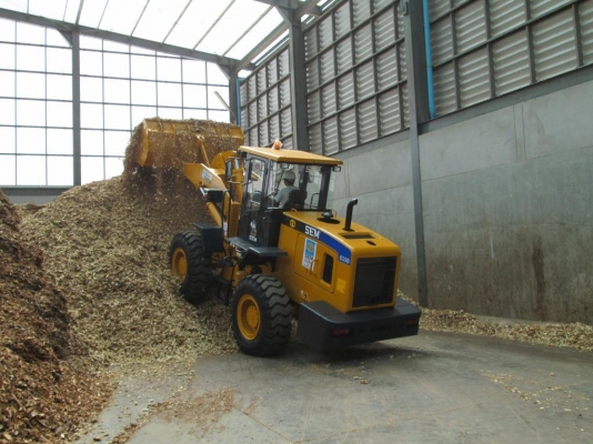 ขายรถตักล้อยาง ยี่ห้อ SEM (เซม) รุ่น 639B (ขนาดกลาง)