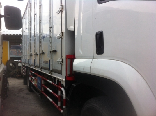 ต้องการขายรฮีโน่ปี57วิ่ง10,000โลวิ่งน้อยยางเต็มสนใจติดต่อด่วนเจ้าของขายเองจัดไฟแน๊นได้ราคา