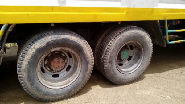 สิบล้อ อีซูซุ FVM12MY ร็อค195 เพาเดียว ช่วงยาว7.50ม ทิฟฟี พ.เวอร์ แอร์ สภาพดีสวยพร้อมใช้งาน เล่มทะเบียนพร้อมโอน สิบล้อ อีซูซุ FVM12MY ร็อค195 เพาเดียว ช่วงยาว7.50ม ทิฟฟี พ.เวอร์ แอร์ สภาพดีสวยพร้อมใช้งาน เล่มทะเบียนพร้อมโอน