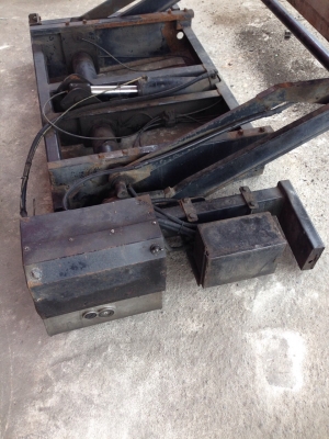 ลิฟต์ท้ายรถหกล้อ ลิฟต์ท้ายรถหกล้อ