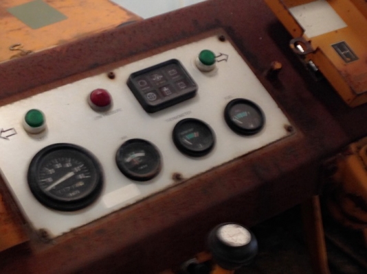 รถบด 7 ล้อยาง Dynapace CP20W สต็อกเรา สนใจโทร. 080-6565422 (หนิง)