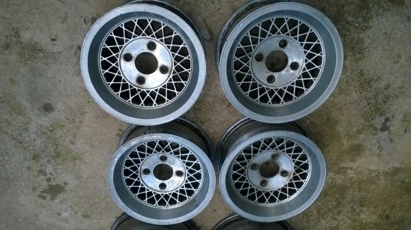 ล้อ13*5.5 4/114 ราคา 3500 โทร096-2085202 ครับ